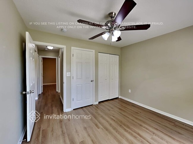 Building Photo - 2826 Gisela Rd