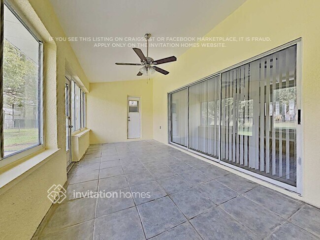 Building Photo - 2451 Sweetwater Blvd