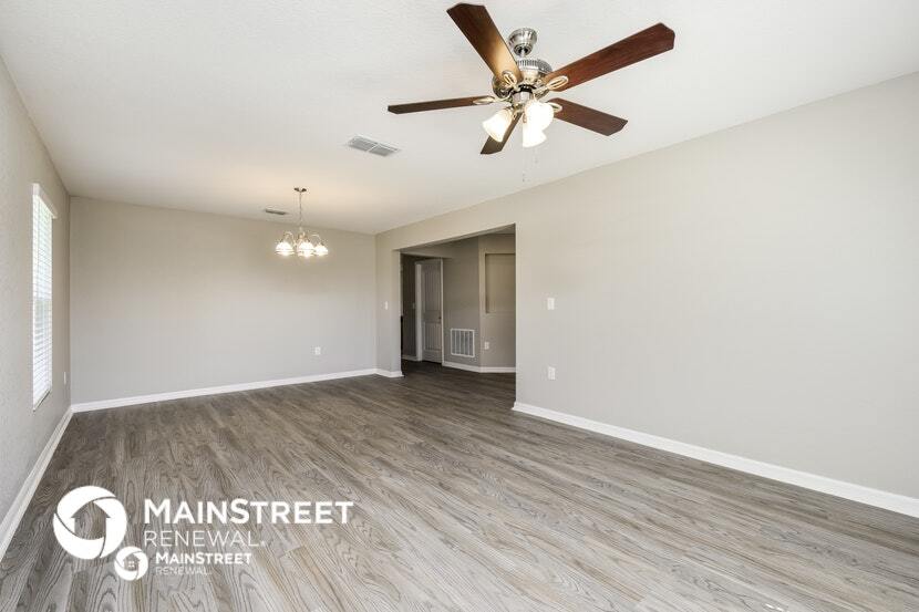 Building Photo - 621 NW 37th Pl