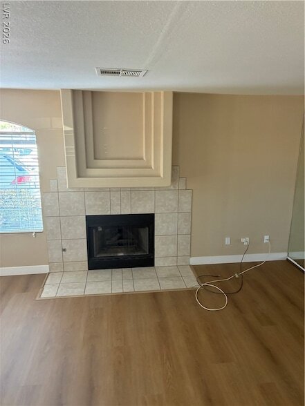 Building Photo - 8168 Autumn Star Ave