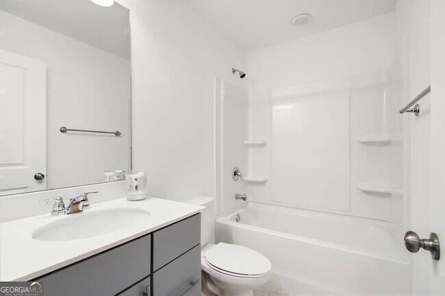 Building Photo - 1466 Halstead Pl