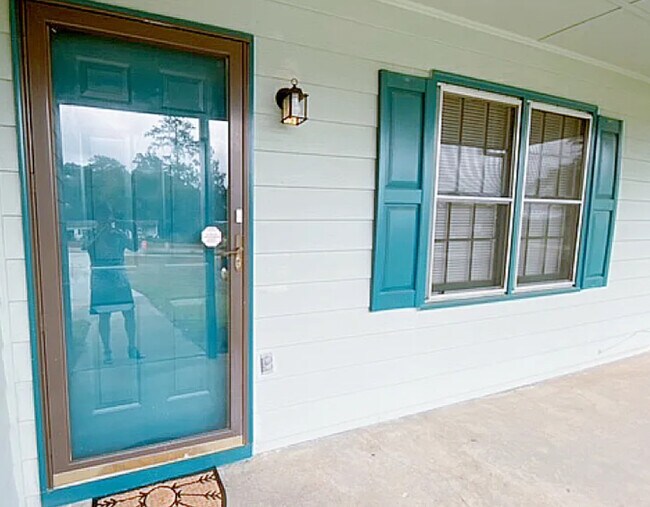 Front Entrance - 6341 Spout Springs Rd