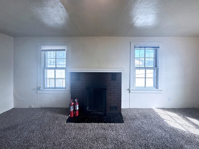 Building Photo - 950 Patterson St