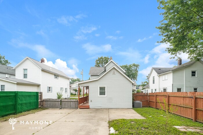 Building Photo - 1762 8th St