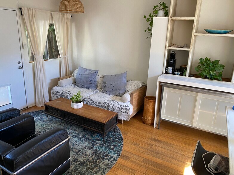 living room - 12456 Short Ave