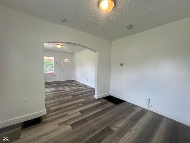 Building Photo - 928 Udell St