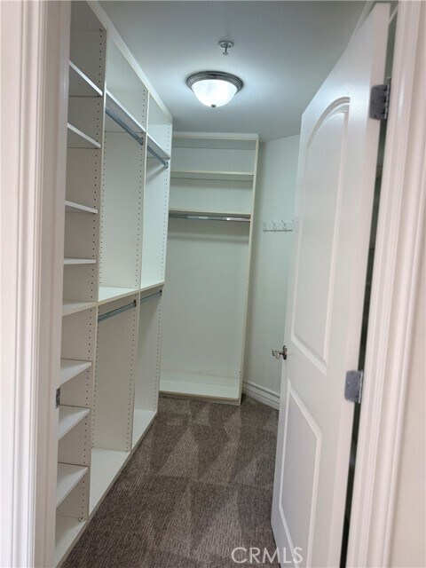 Building Photo - 12045 Hoffman St