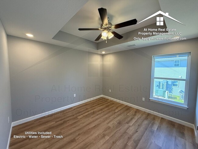 Building Photo - 2610 N Bluff St