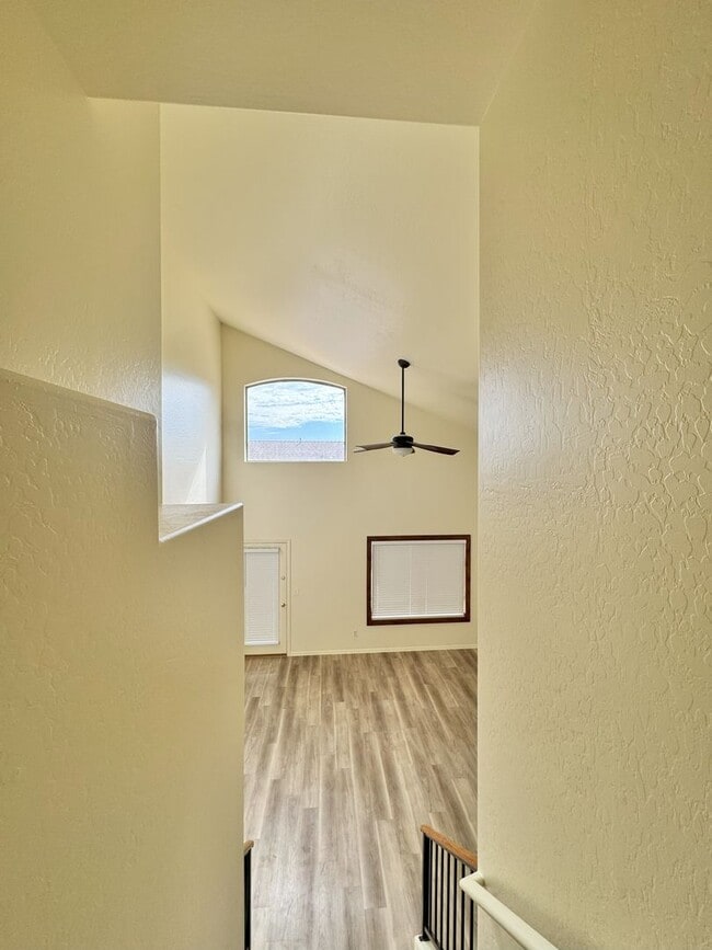 Building Photo - ASHLEY HEIGHTS 3 BEDROOM WITH HUGE BACKYARD