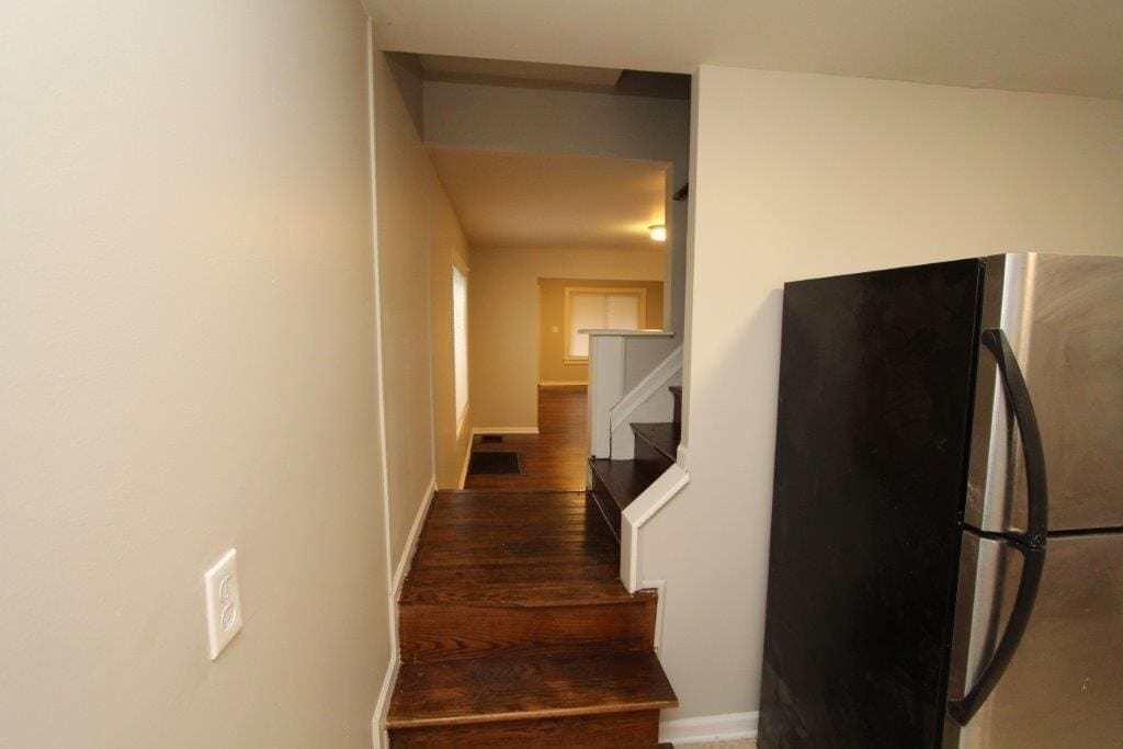 Building Photo - 448 S Huron Ave