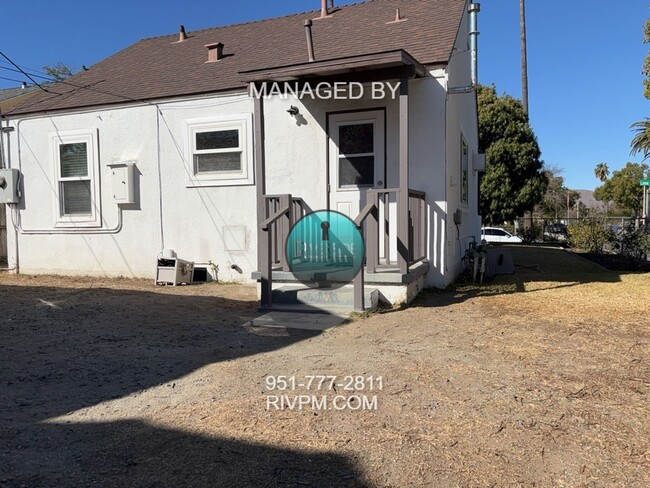 Building Photo - CHARMING RENTAL HOME IN HISTORIC DOWNTOWN ...