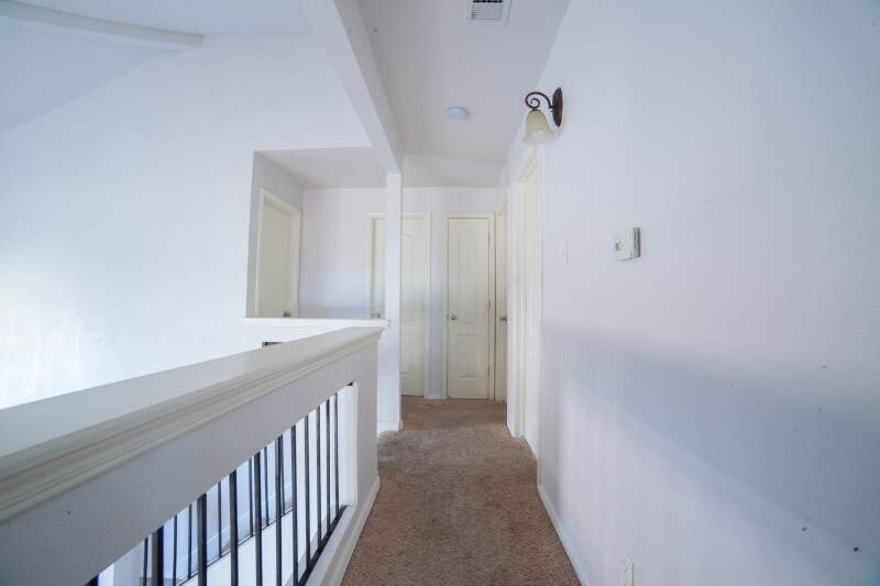 Building Photo - 13260 Emerald Creek Dr