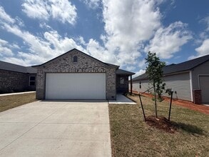 Building Photo - 3629 Maggie Rd