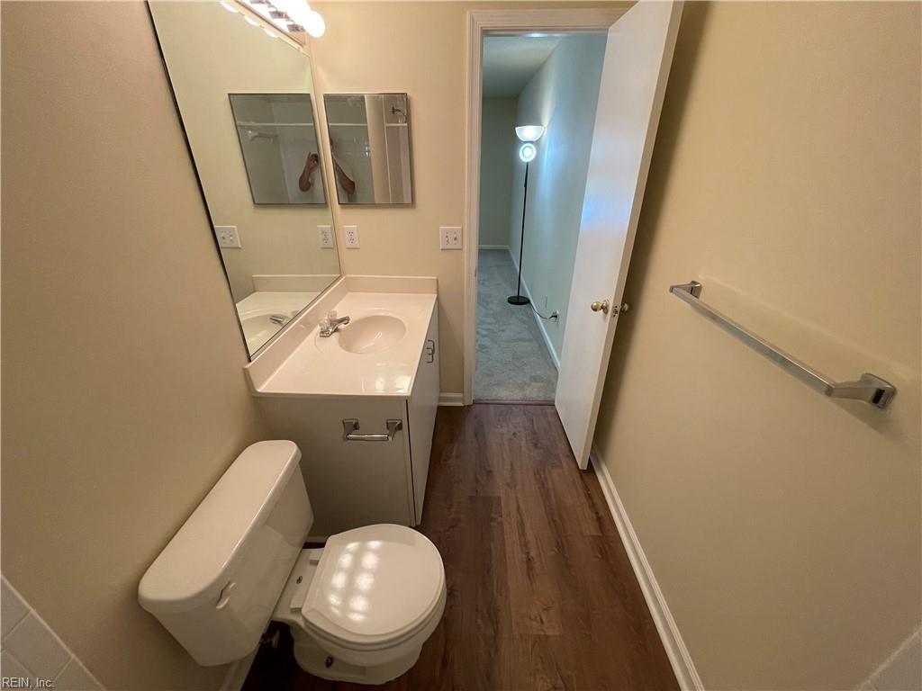 Bathroom #2 - 905 Settlement Dr