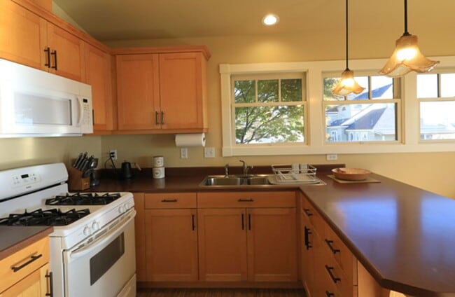 Building Photo - Furnished Studio overlooking Arcata, all utilities inluded