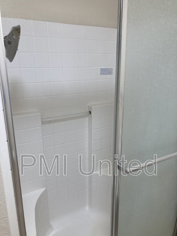 Building Photo - 417 N Bradshaw St