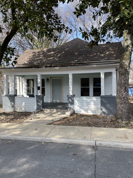 Primary Photo - 326 Sanford St