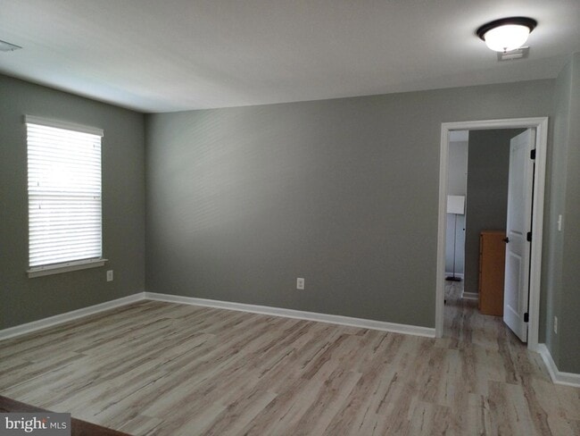 Building Photo - 25501 Emerson Oaks Dr