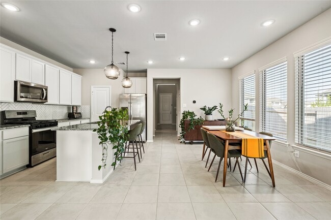 Building Photo - 20751 Wilde Redbud Trl