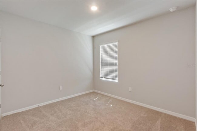 Building Photo - 25361 Doredo Dr