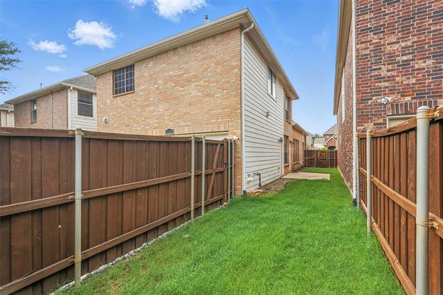 Building Photo - 2128 Broadstone Dr