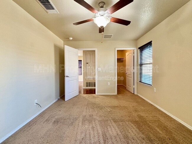 Building Photo - 7322 Azalea Square