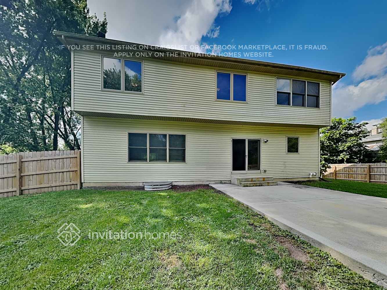 Building Photo - 34W532 Colley Dr