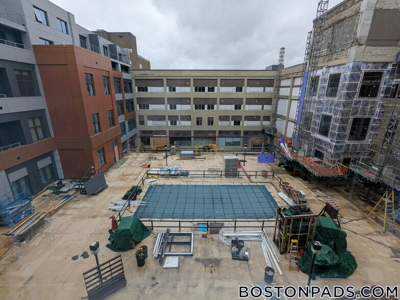 Building Photo - 1079 Commonwealth Ave