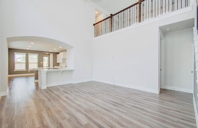 Building Photo - 14910 Mossycup Spur Wy