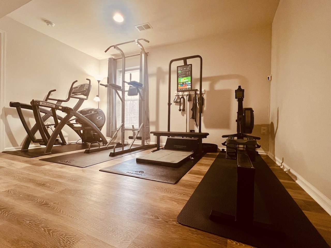gym - 23 Webb Ct