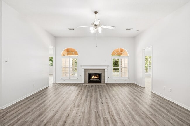 Building Photo - 4723 Knights Branch Dr