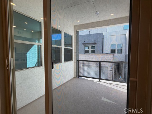 Building Photo - 1485 Snowberry Pl