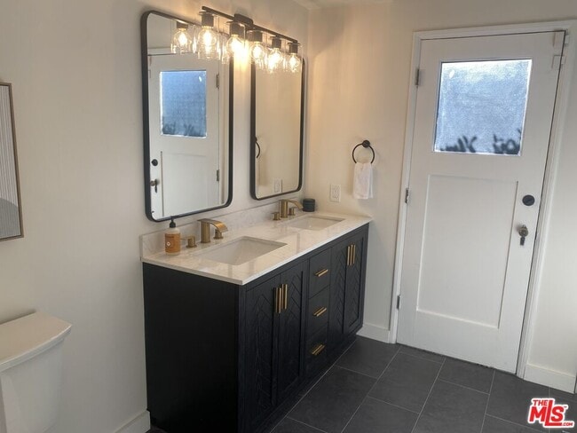 Building Photo - 4559 Morella Ave