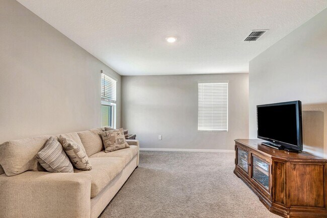 Building Photo - 2942 Rock Sound St