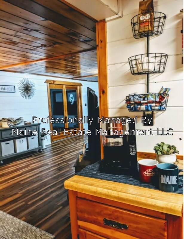 Building Photo - 107 Pine Trail