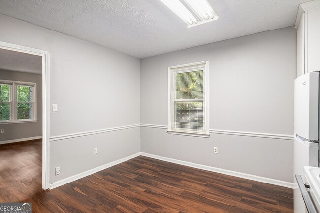 Building Photo - 147 Park Ridge Ct