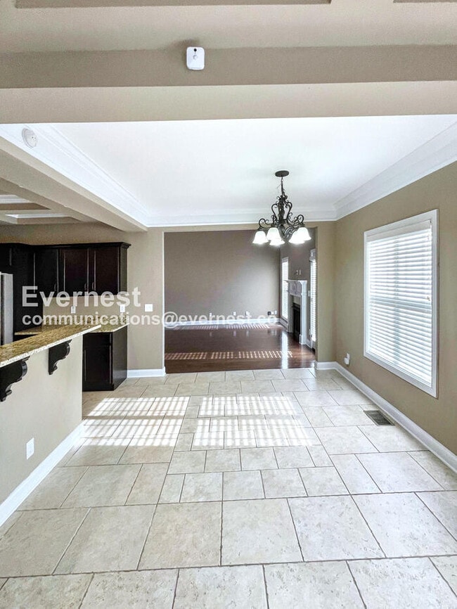 Building Photo - 1508 Green Grove Way