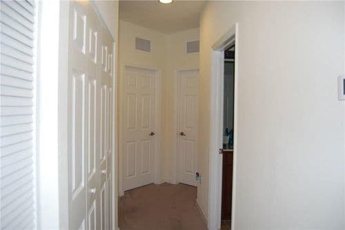 Building Photo - 15075 SW 118th Ln