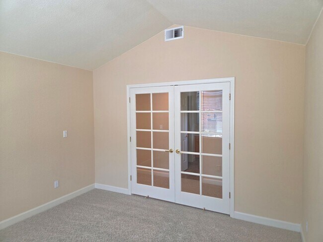 Building Photo - Spacious 5-Bedroom Danville Home with Dramatic High Ceilings & Flexible Living Areas