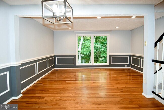 Building Photo - 8317 Windfall Rd