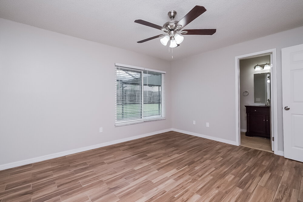 Building Photo - 1111 Tuxford Dr