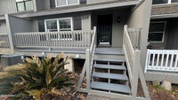 Building Photo - 289 Highpoint Dr