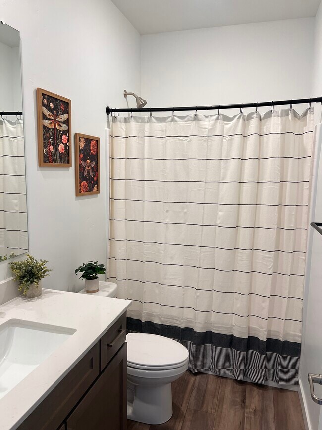 Building Photo - 8108 W Grey Alder Dr