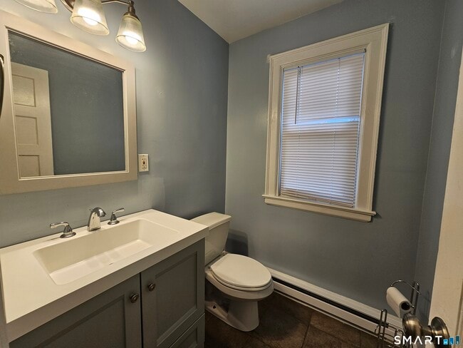 Building Photo - 57 Dalewood Ave