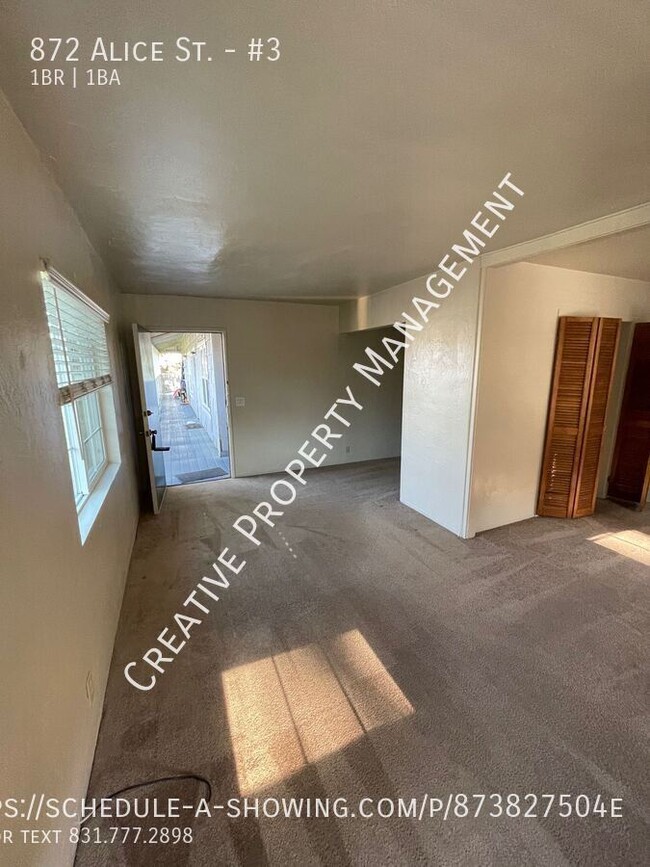 Building Photo - 1 Bedroom Apartment in Monterey, CA 93940