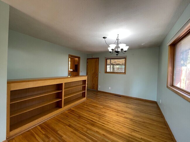Building Photo - ***Coming Soon Mid July***Beautiful Northwest Rancher