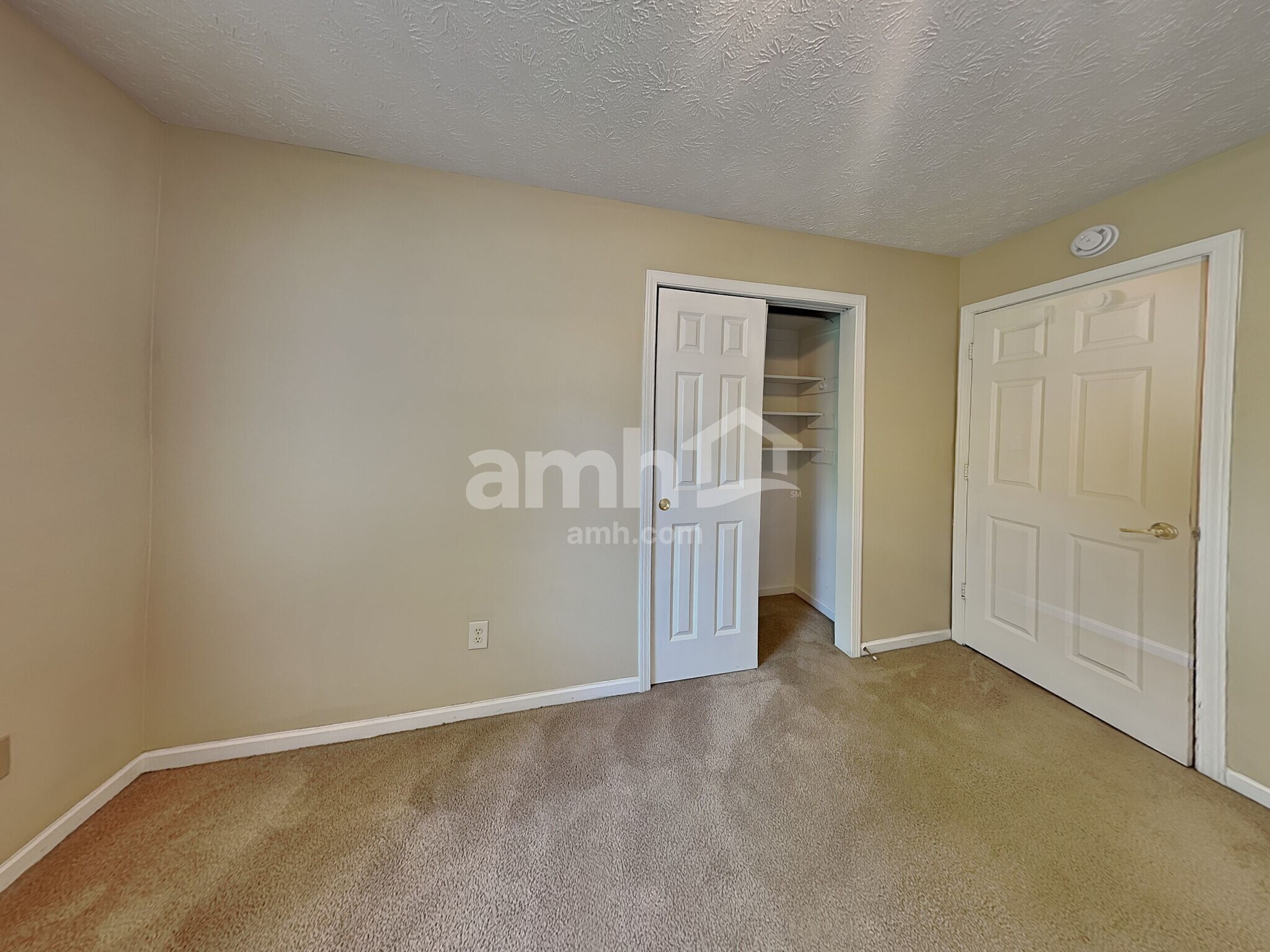 Building Photo - 13260 Golden Ash Ct