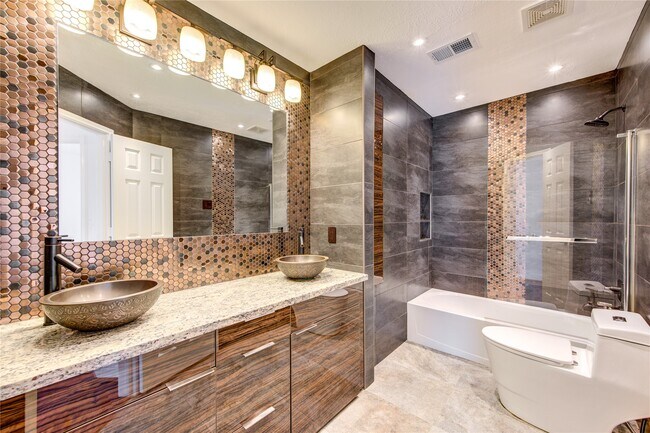 Building Photo - 6015 Nash Creek Ct