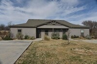 Building Photo - 101 Capps St