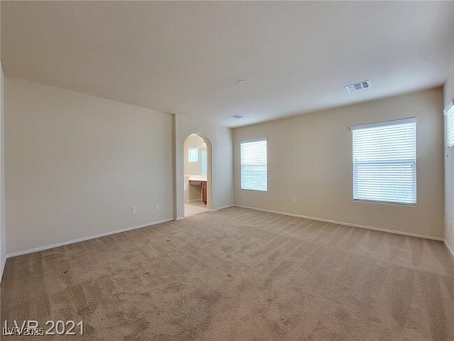 Building Photo - 9132 Spumante Ave